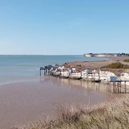 4 Pers Piscine Chauffee Proche Plages *