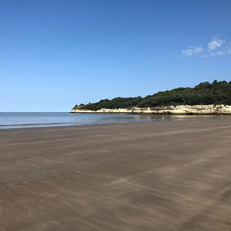 4 Pers Piscine Chauffee Proche Plages